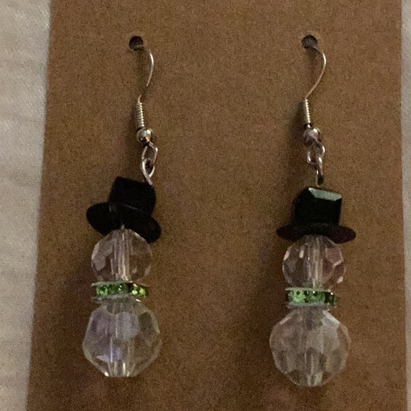 NWT Handmade Crystal Snowman Hanging Pierced Style Earrings - Picture 3 of 5
